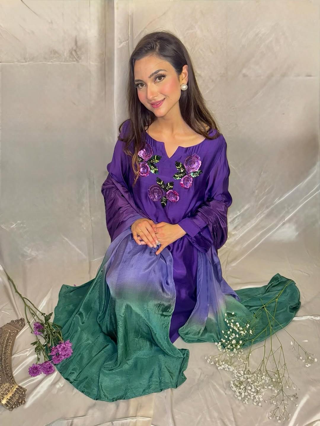 The Mauve Mela - Image 4