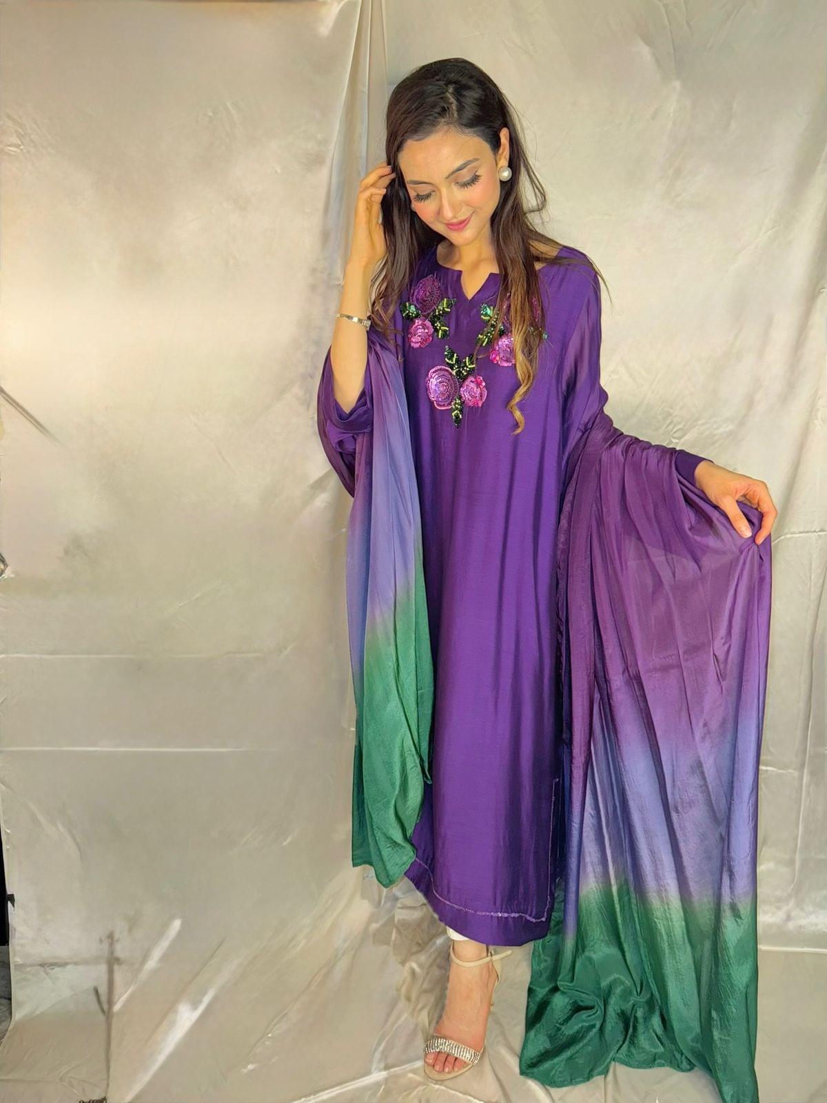 The Mauve Mela - Image 3